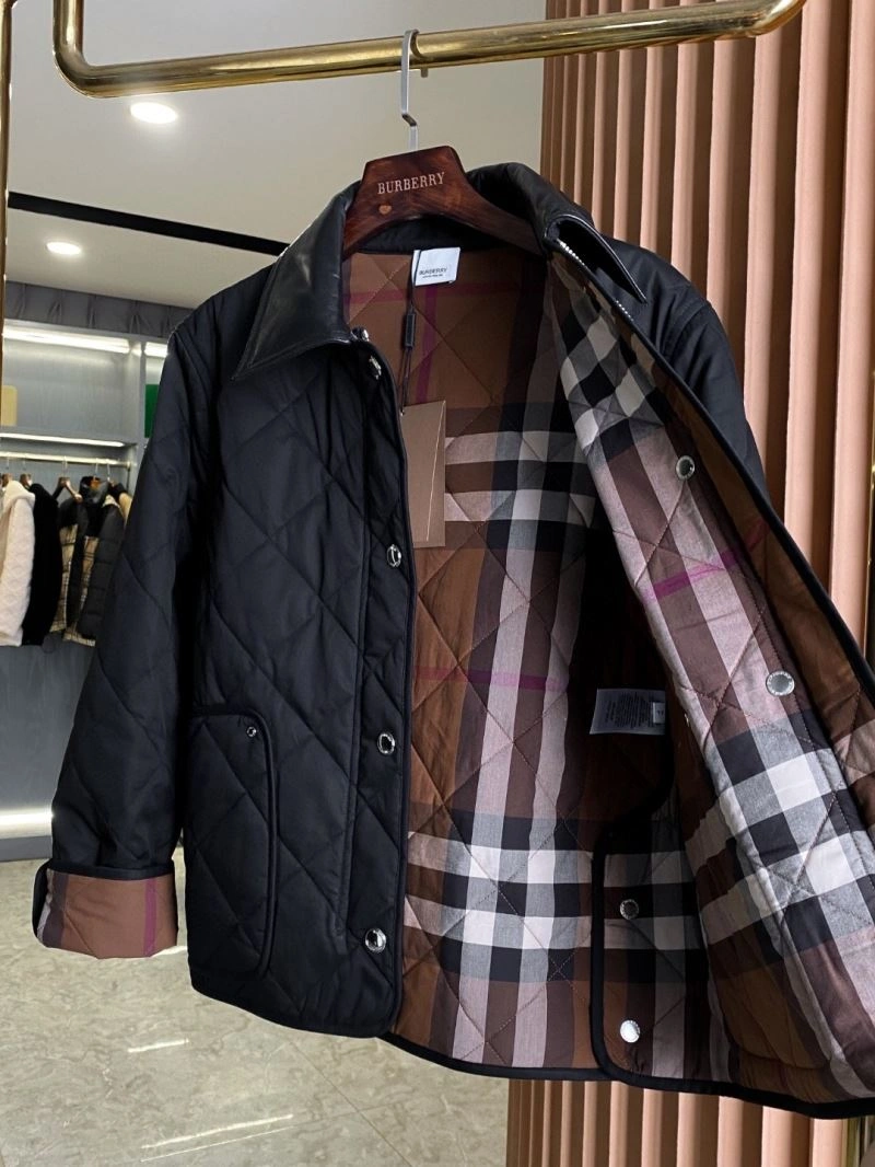 Burberry Outwear ComfortFit 103711