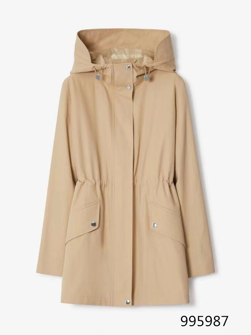 Trendsetting Burberry Outwear 103698