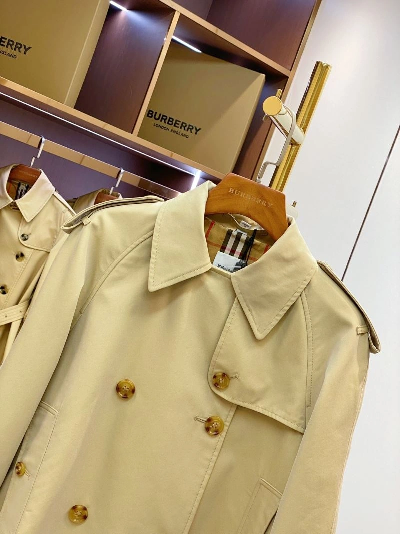TravelReady Burberry Outwear 103689