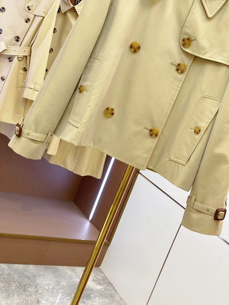 TravelReady Burberry Outwear 103689