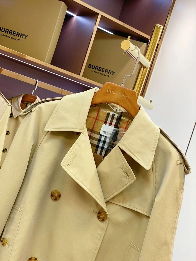 TravelReady Burberry Outwear 103689