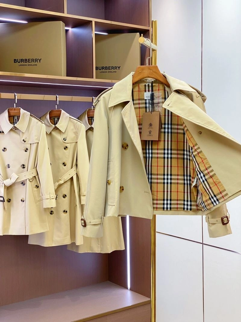 TravelReady Burberry Outwear 103689
