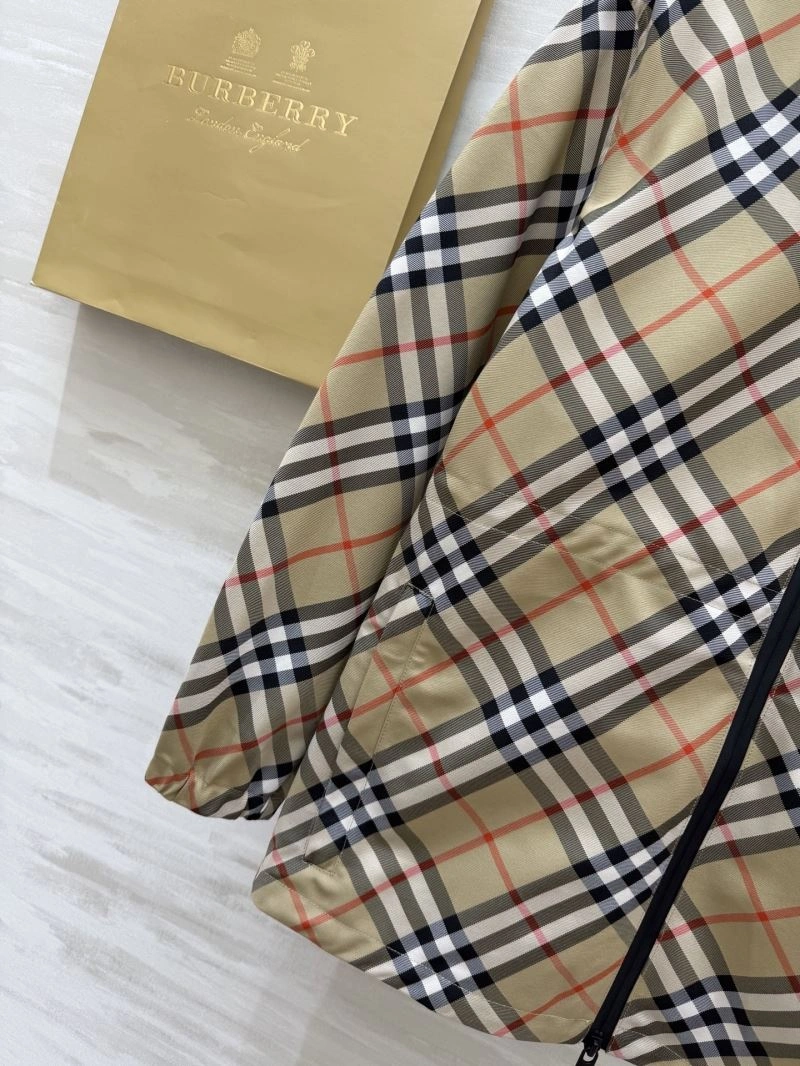 Burberry Outwear HighQuality 103686