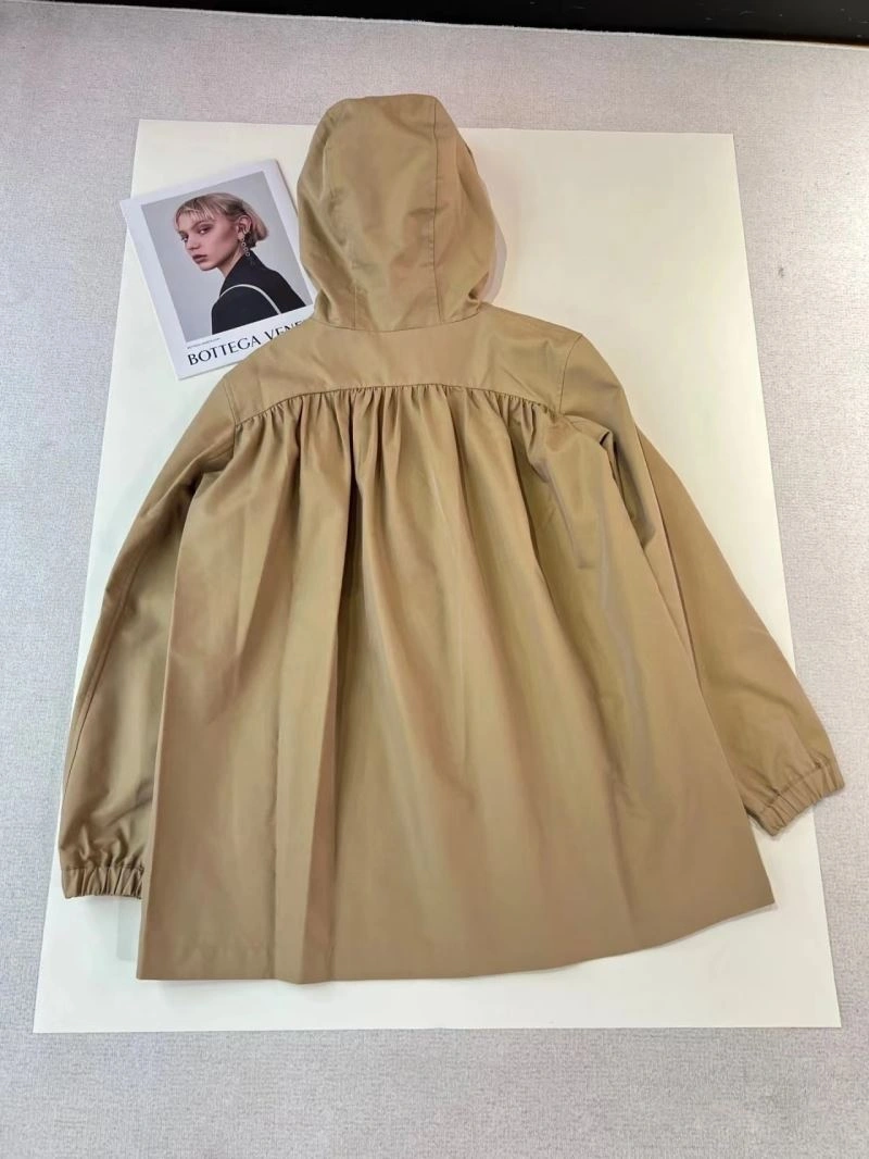 Burberry Outwear Durable 103728