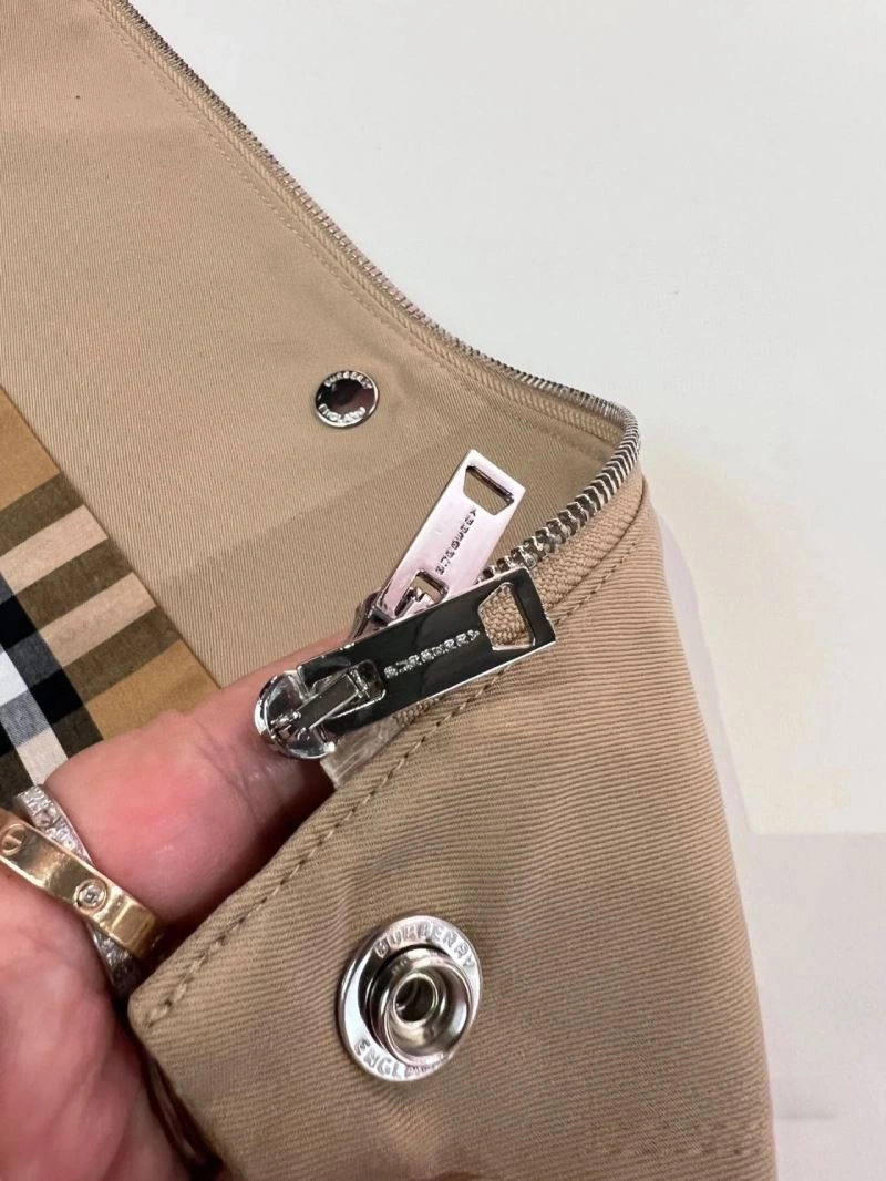 Burberry Outwear Durable 103728