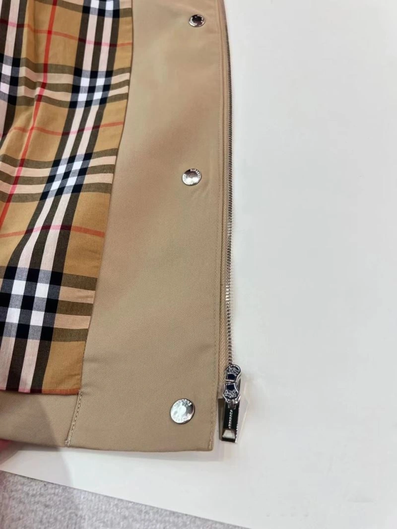 Burberry Outwear Durable 103728