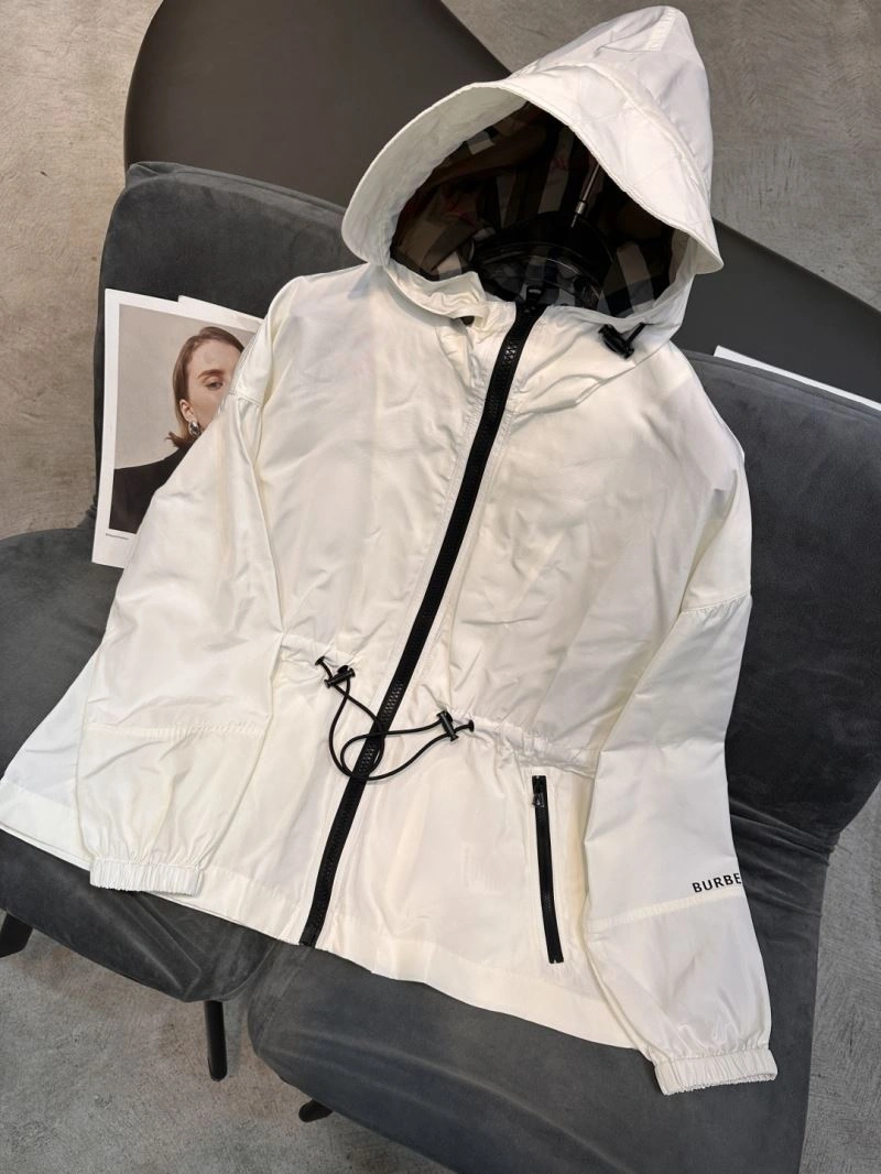 Casual Burberry Outwear 103725