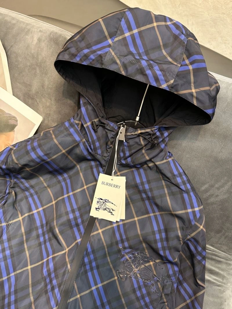 Burberry Outwear Flexible 103683