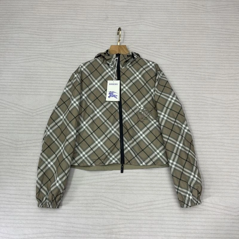 Burberry Outwear Minimalist 103682