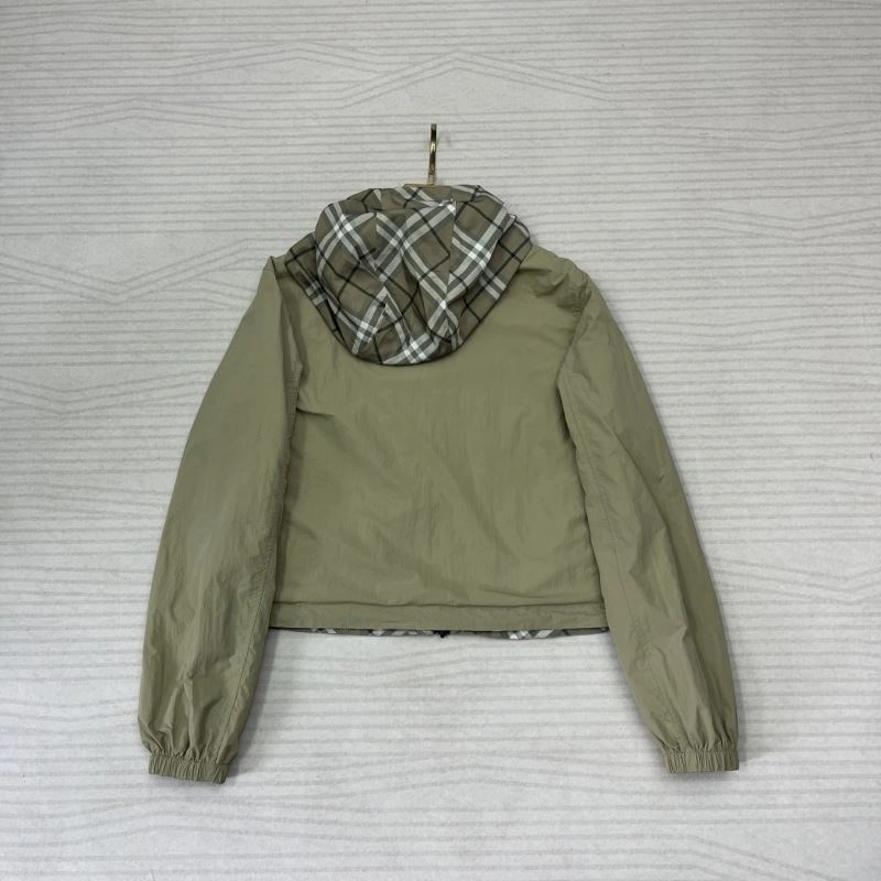 Burberry Outwear Minimalist 103682