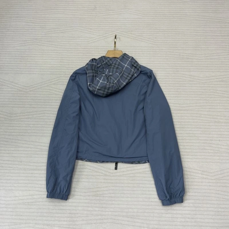 Burberry Outwear Minimalist 103682