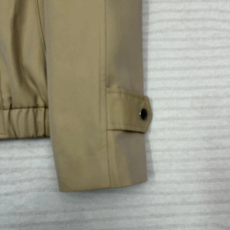 Burberry Outwear Classic 103680