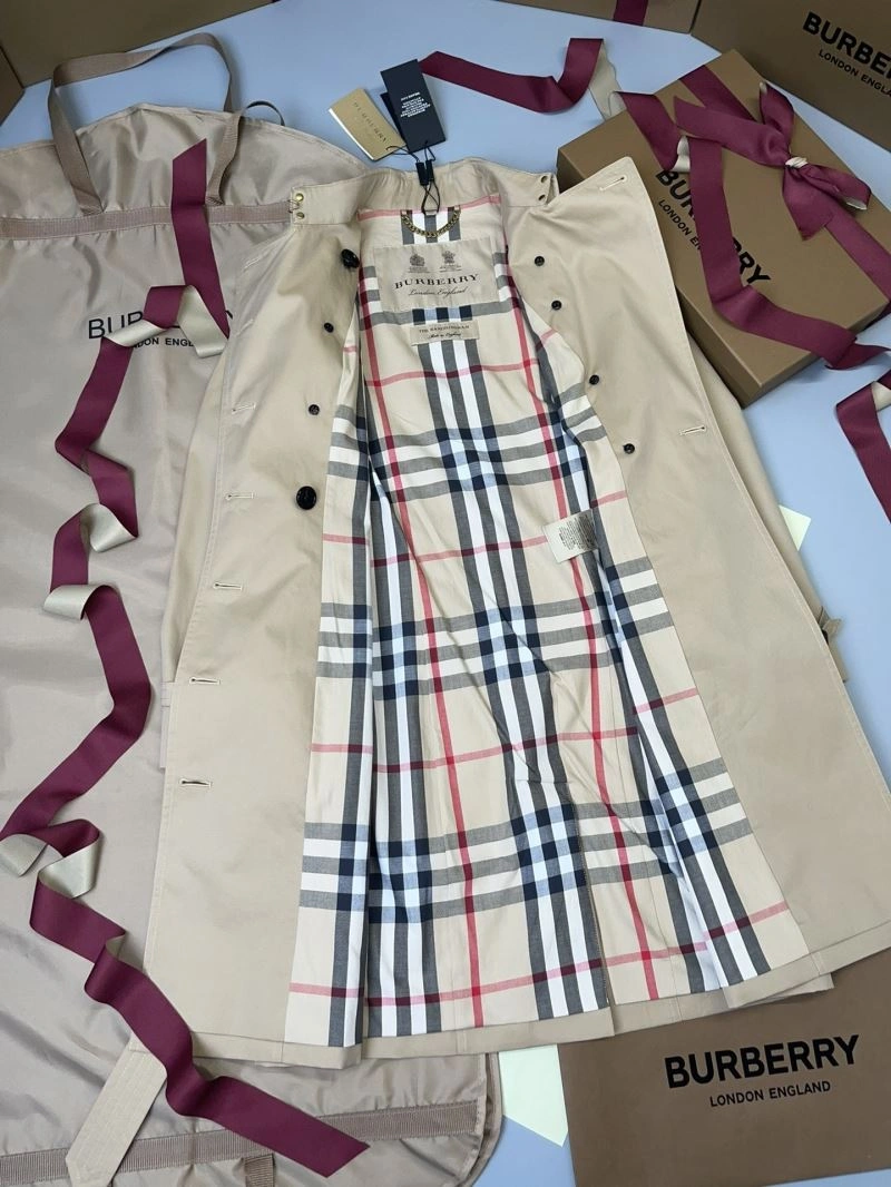 Casual Burberry Outwear 103679