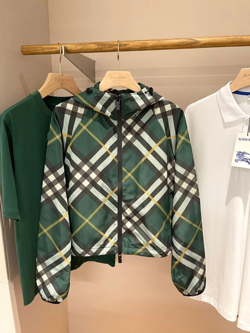 TimelessDesign Burberry Outwear 103677
