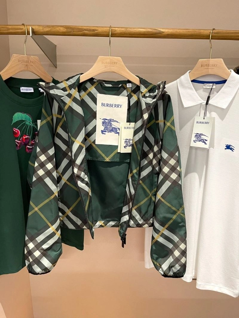 TimelessDesign Burberry Outwear 103677
