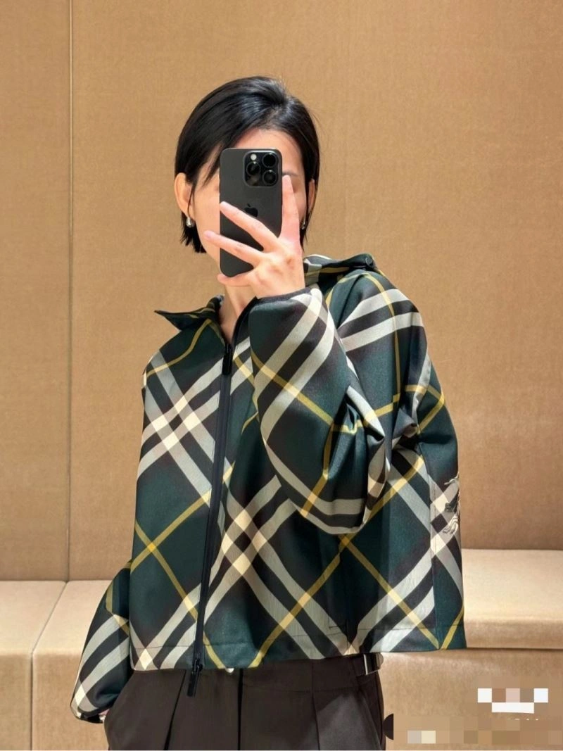 SoftTouch Burberry Outwear 103673