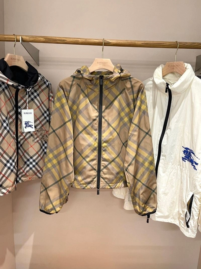 Burberry Outwear EasyCare 103672