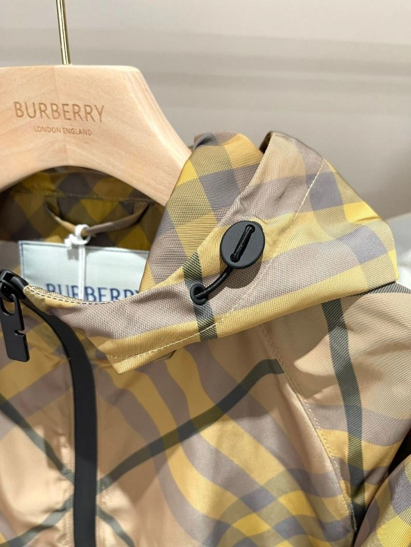 Burberry Outwear EasyCare 103672
