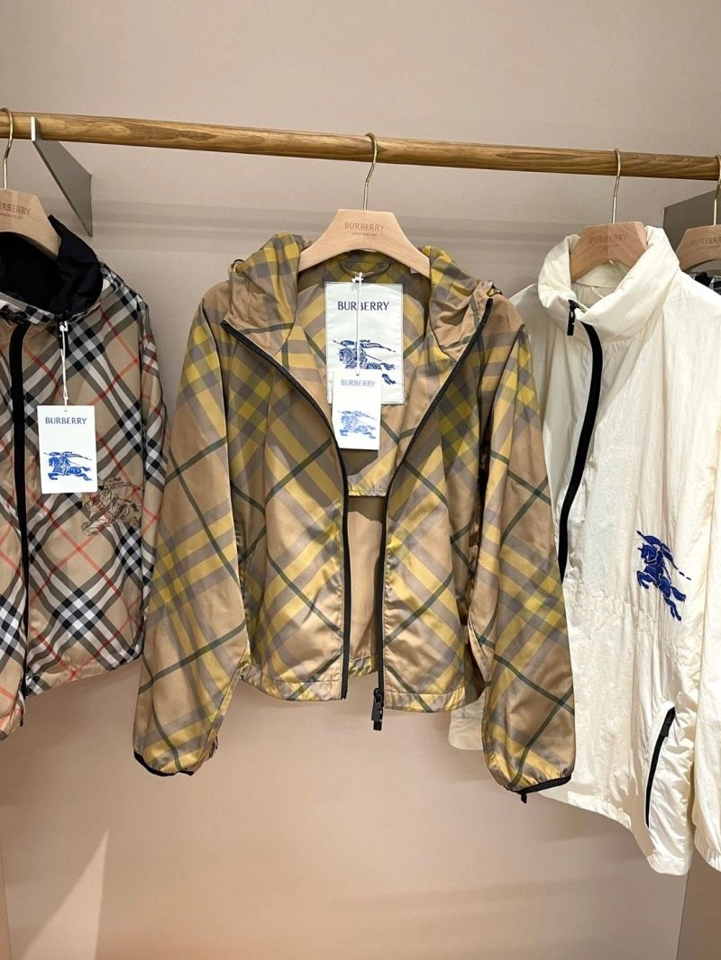 Burberry Outwear EasyCare 103672