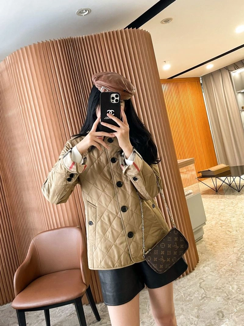 Burberry Outwear Functional 103670
