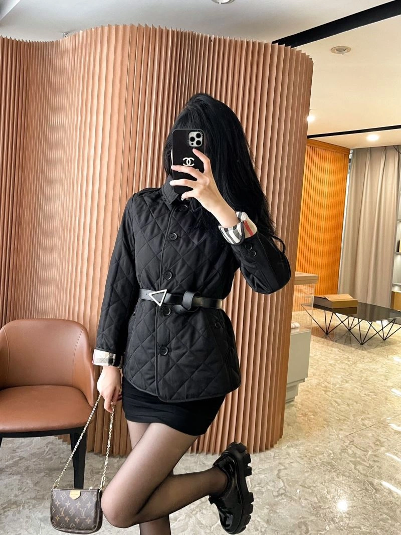 Burberry Outwear Original 103699