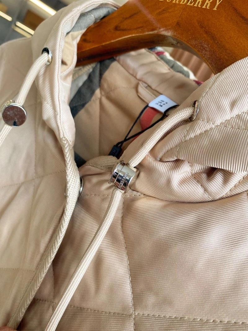 Burberry Outwear Durable 103710