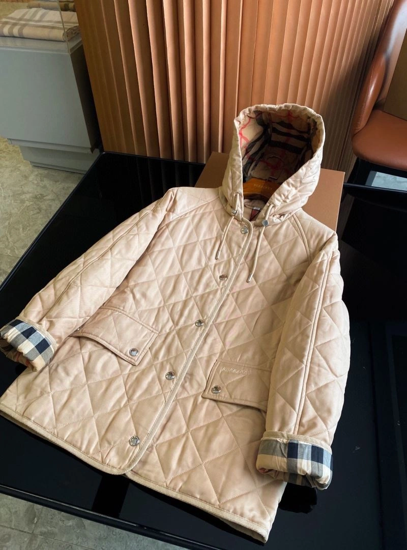 Burberry Outwear Durable 103710