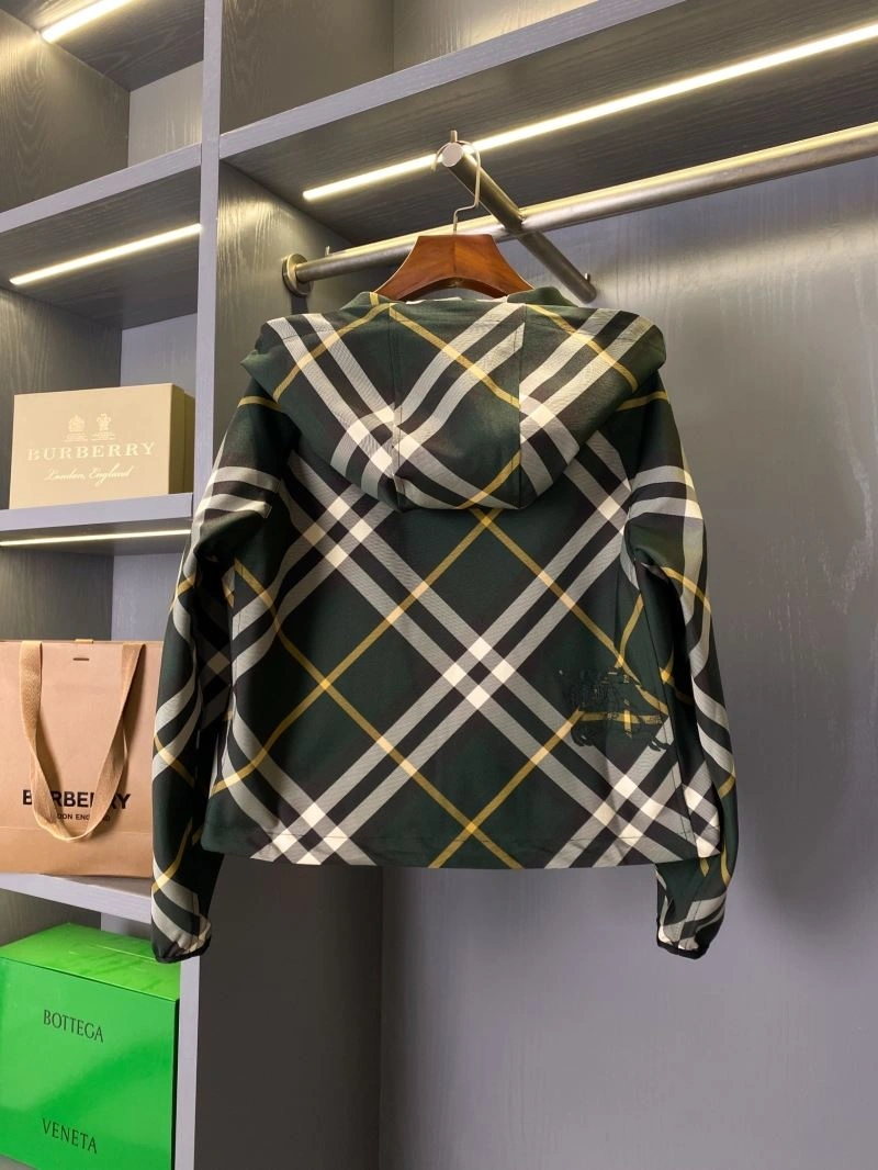 Trendy Burberry Outwear 103667