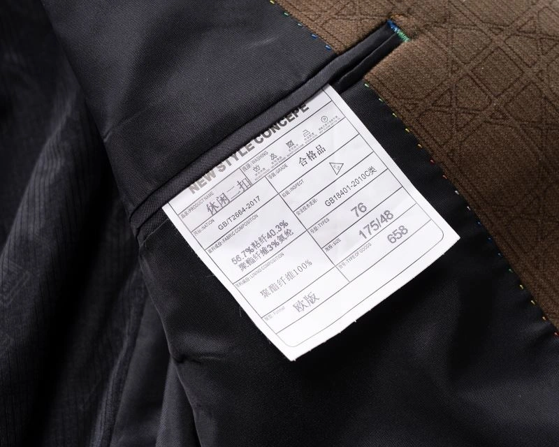 Burberry Outwear ComfortFit 99400