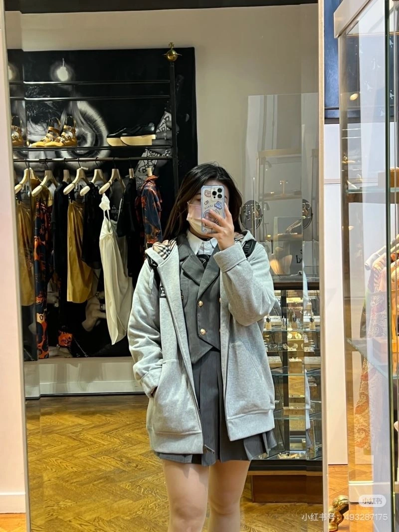 Burberry Outwear Youthful 103134