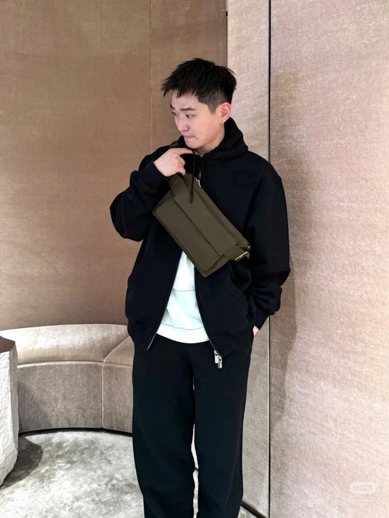 Burberry Outwear Unique 103118