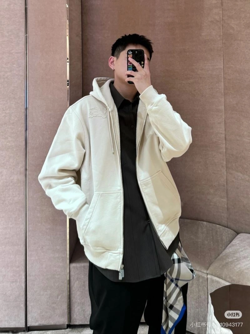 Burberry Outwear Unique 103118