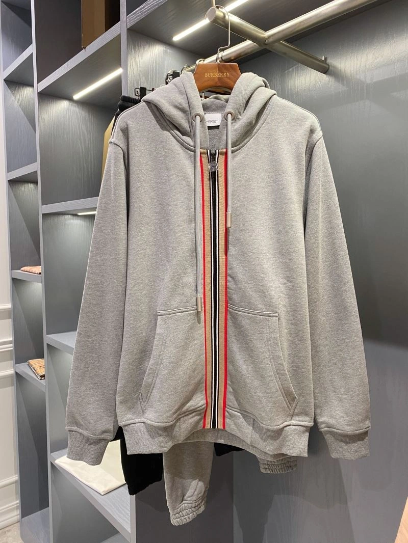 SportInspired Burberry Outwear 103172