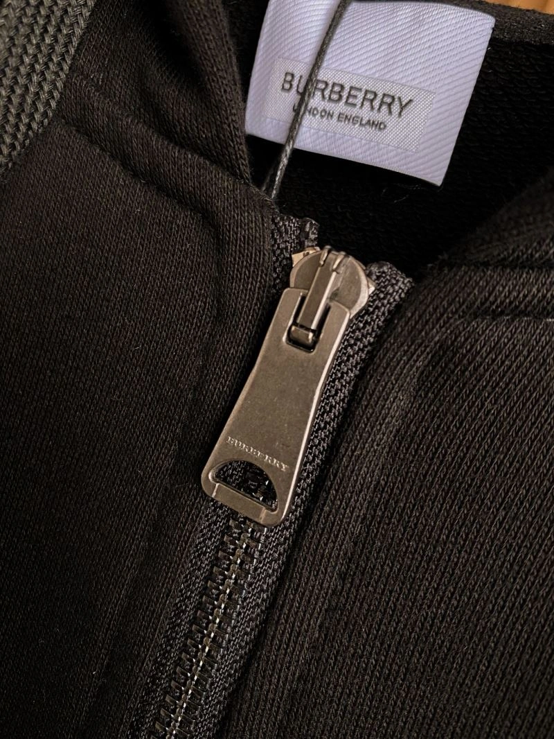 Thermal Burberry Outwear 103108