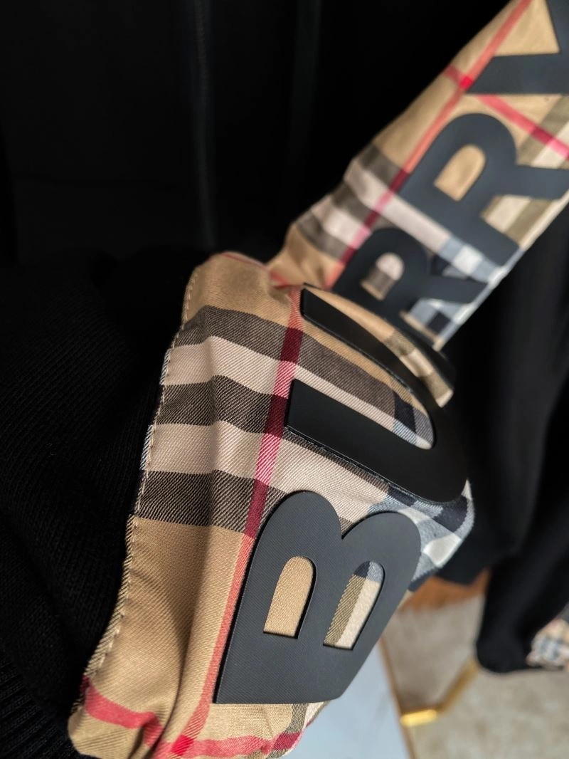 Thermal Burberry Outwear 103108