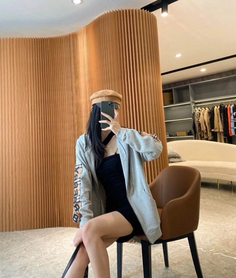 Burberry Outwear Original 103110