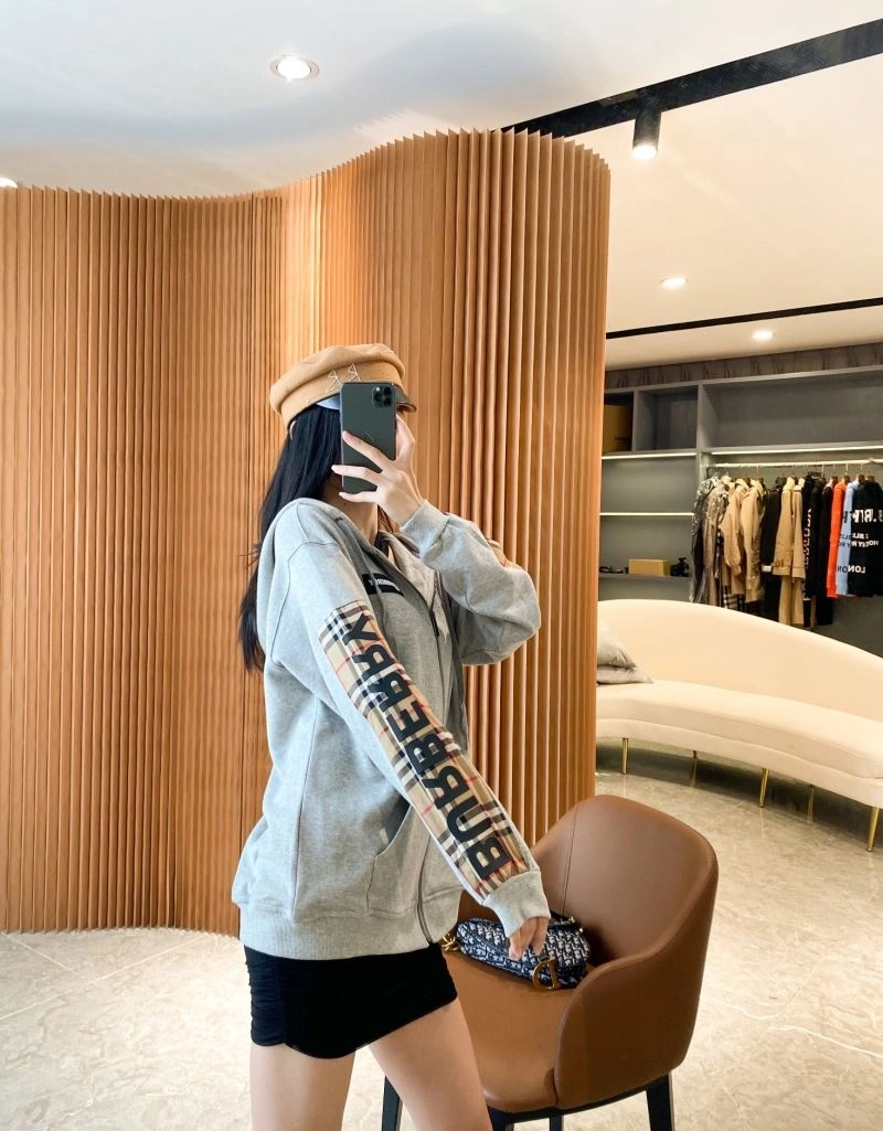Burberry Outwear Original 103110