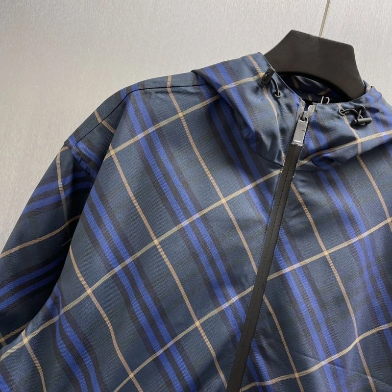 Burberry Outwear Packable 103107