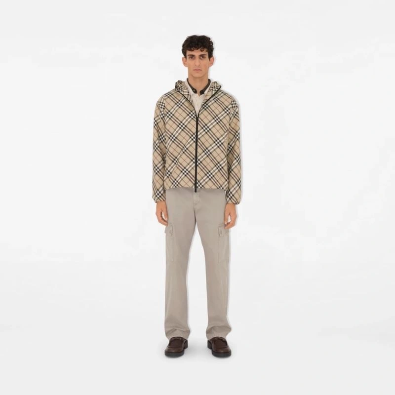 Comfortable Burberry Outwear 103105