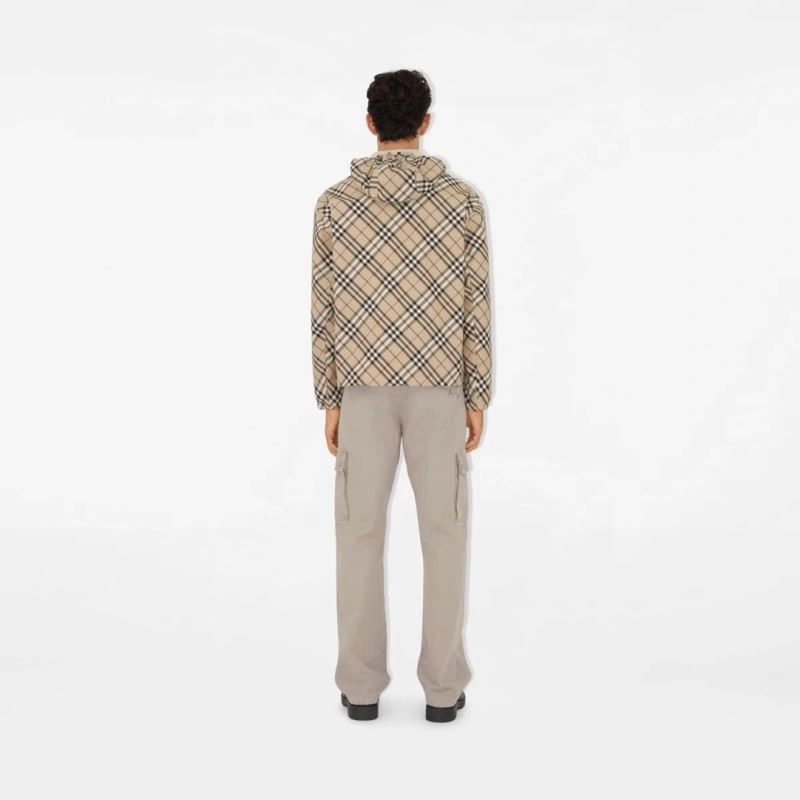 Comfortable Burberry Outwear 103105