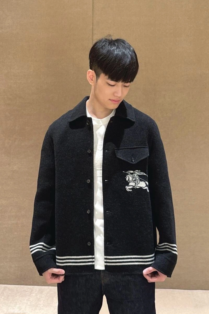Burberry Outwear TopPick 103100