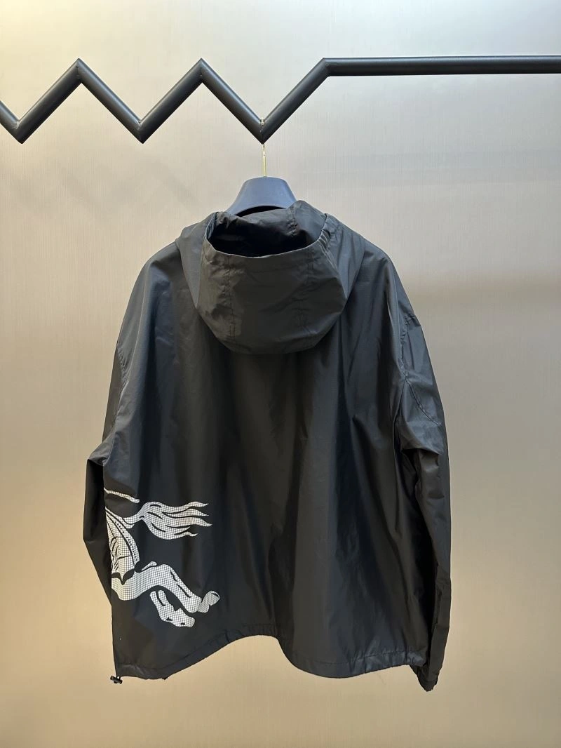 Burberry Outwear ModernLook 103097