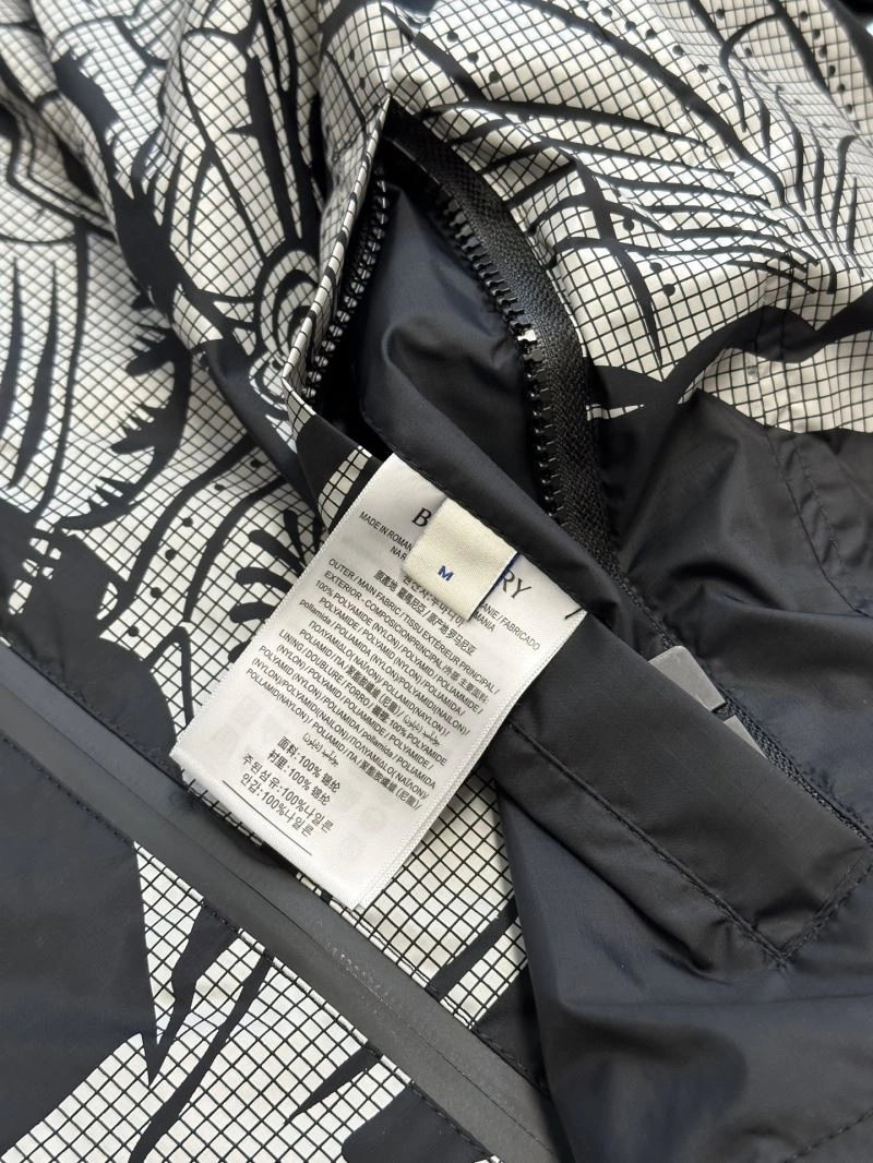 Burberry Outwear ModernLook 103097