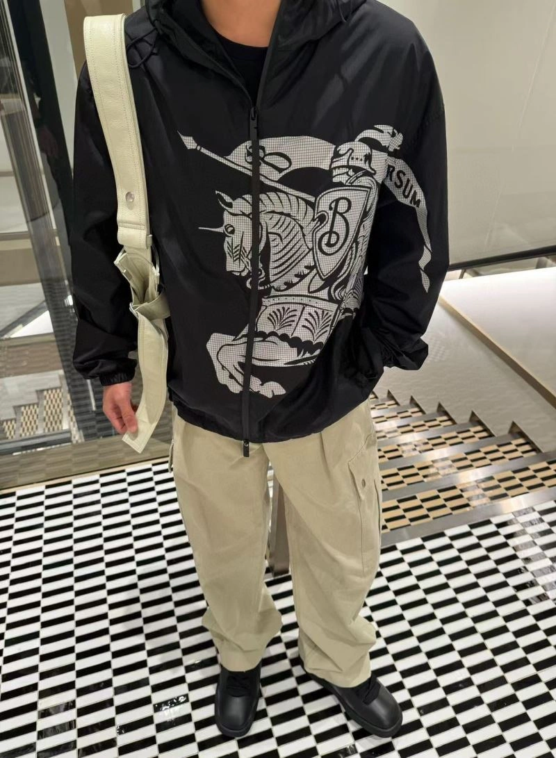 Burberry Outwear ModernLook 103097