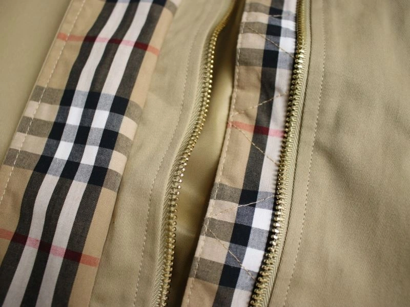 Burberry Outwear Soft 103099