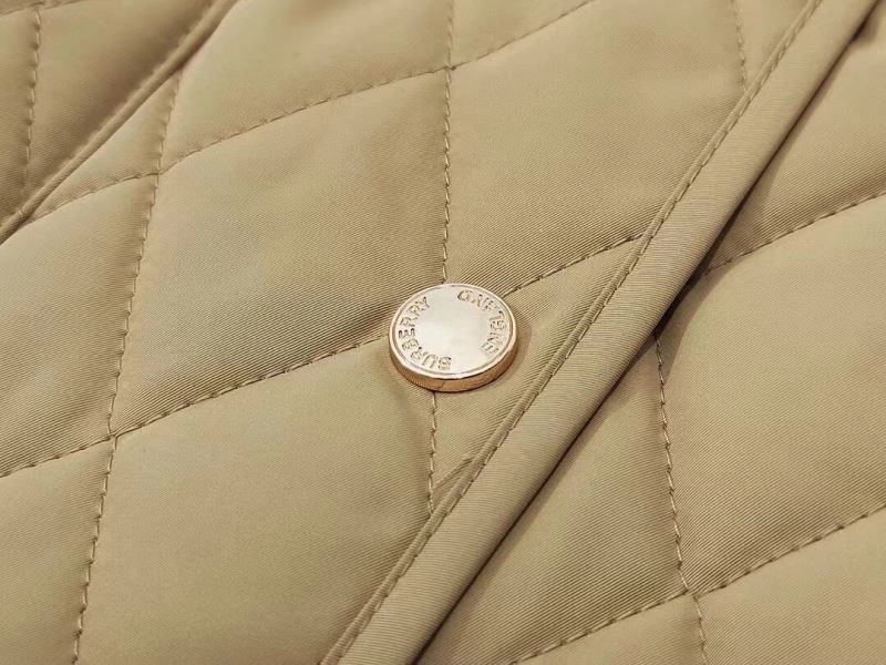 Burberry Outwear Attractive 103095