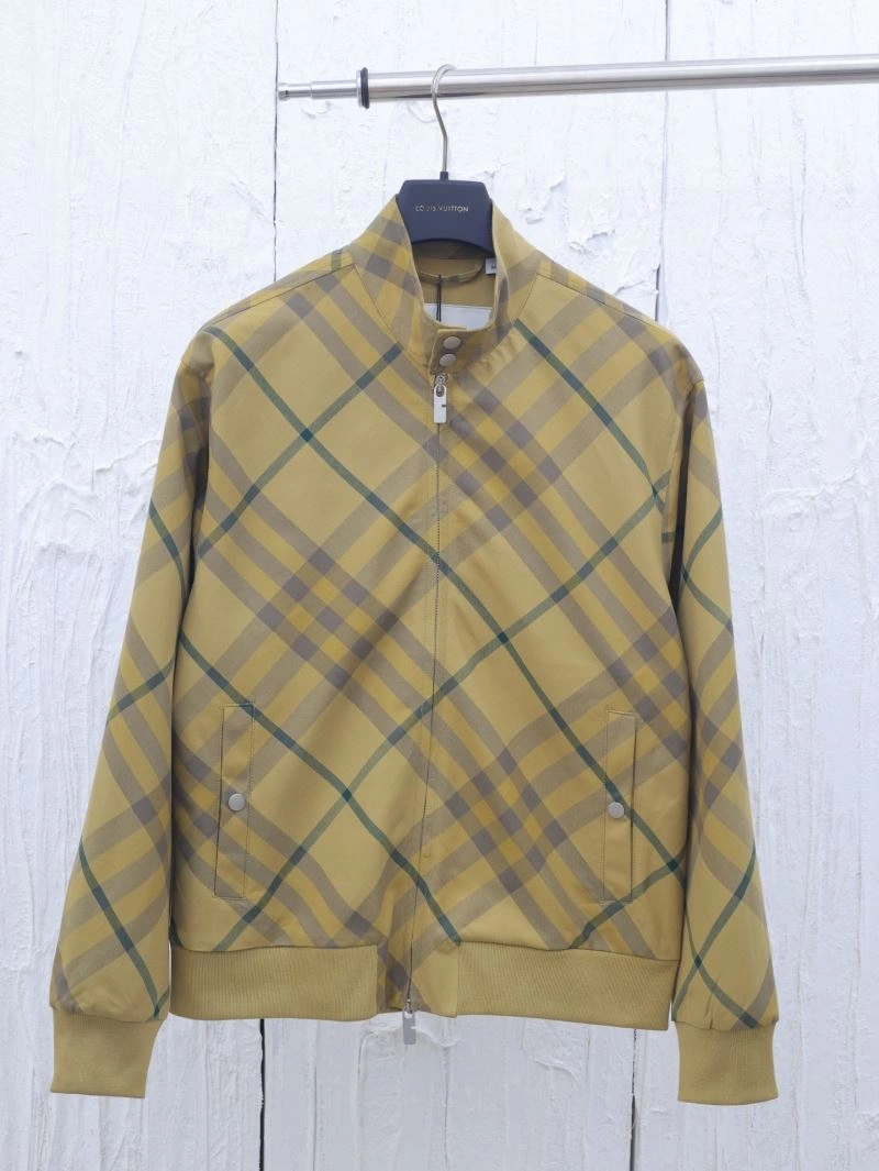 Burberry Outwear Durable 103093