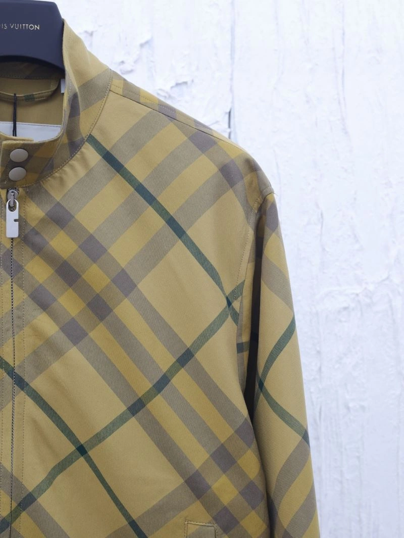 Burberry Outwear Durable 103093