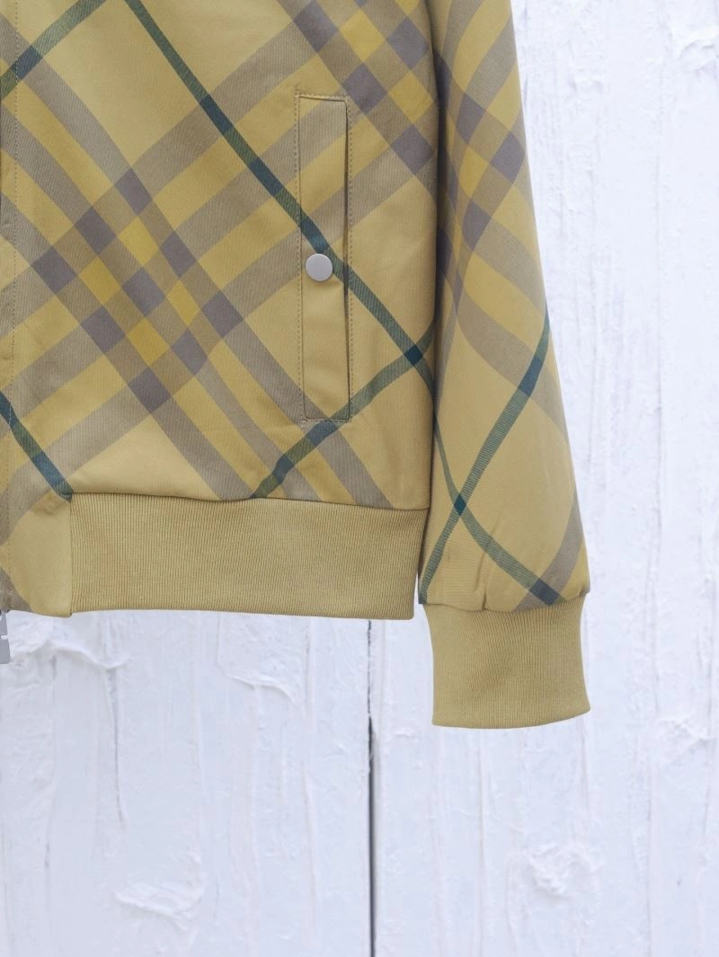 Burberry Outwear Durable 103093