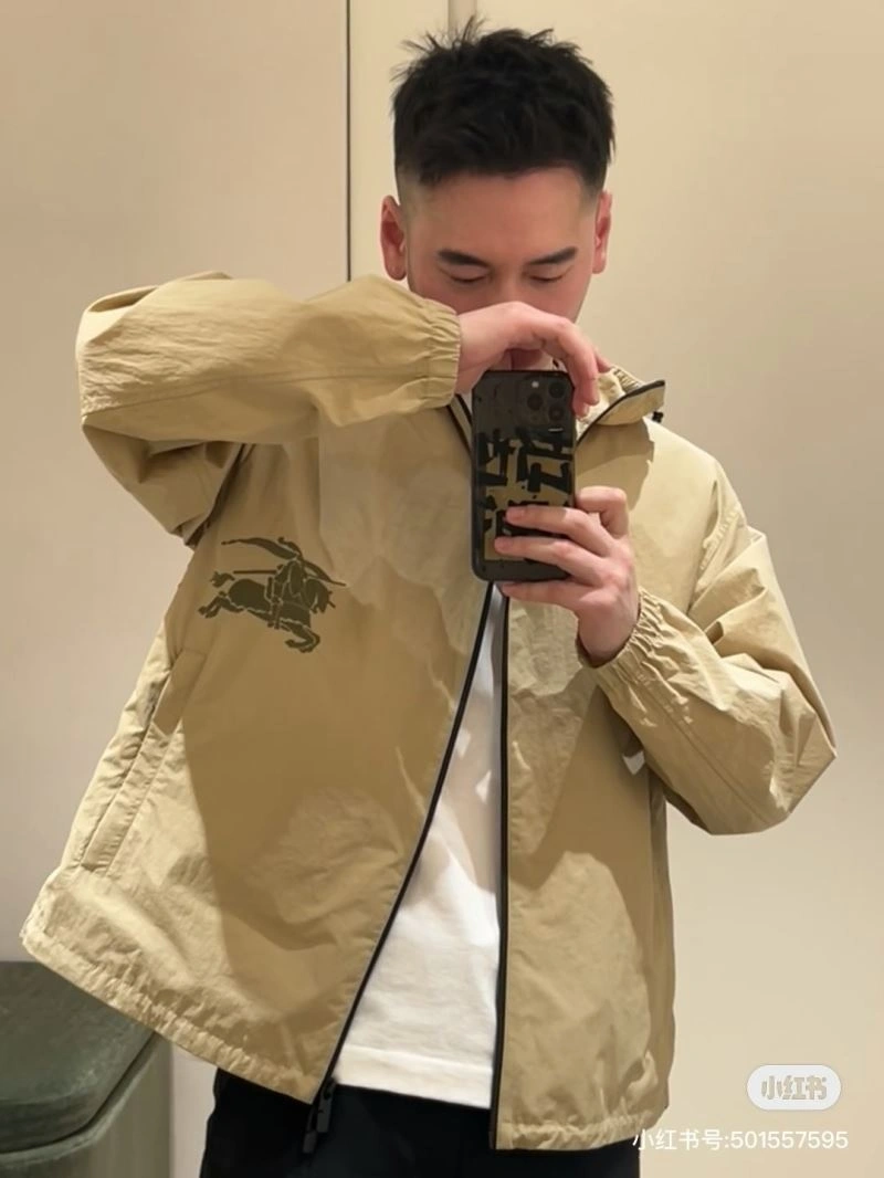 Refined Burberry Outwear 103094
